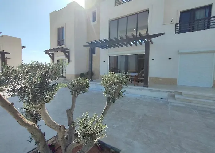 At Elgouna With Private Heated Pool Villa *