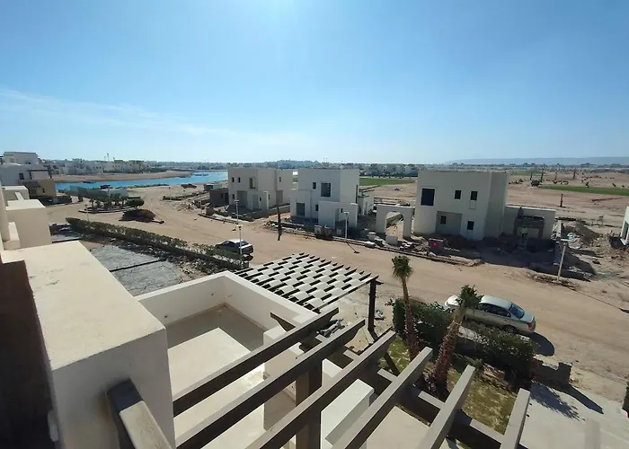 Villa At Elgouna With Private Heated Pool